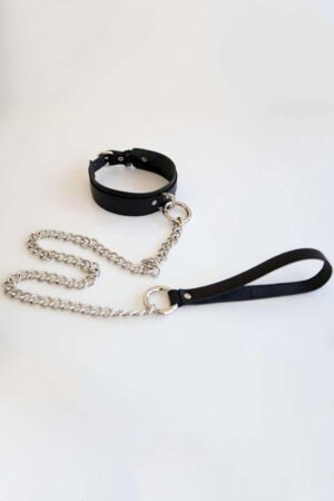 Deluxerie BDSM Halsband mit Leine Malfie